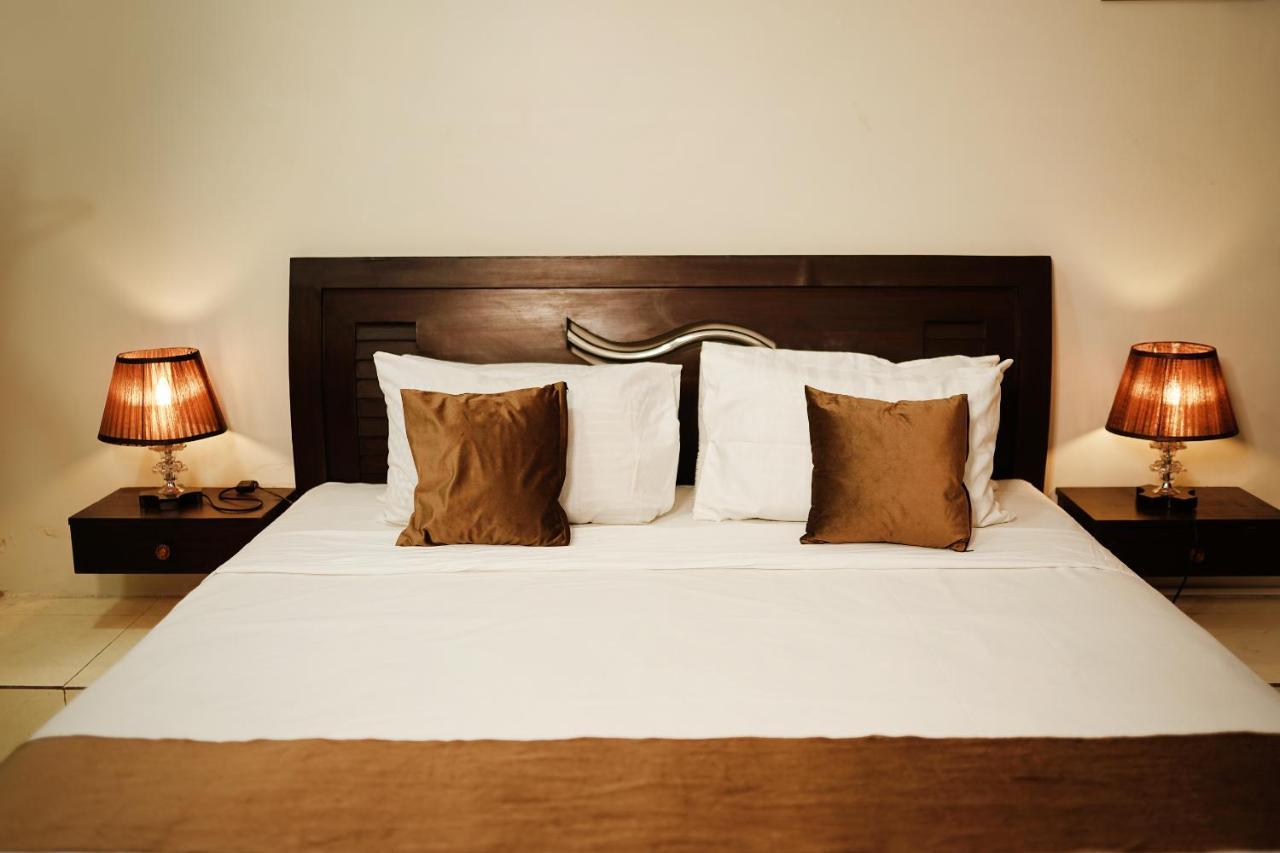 Diamond Lodge Karachi Eksteriør bilde