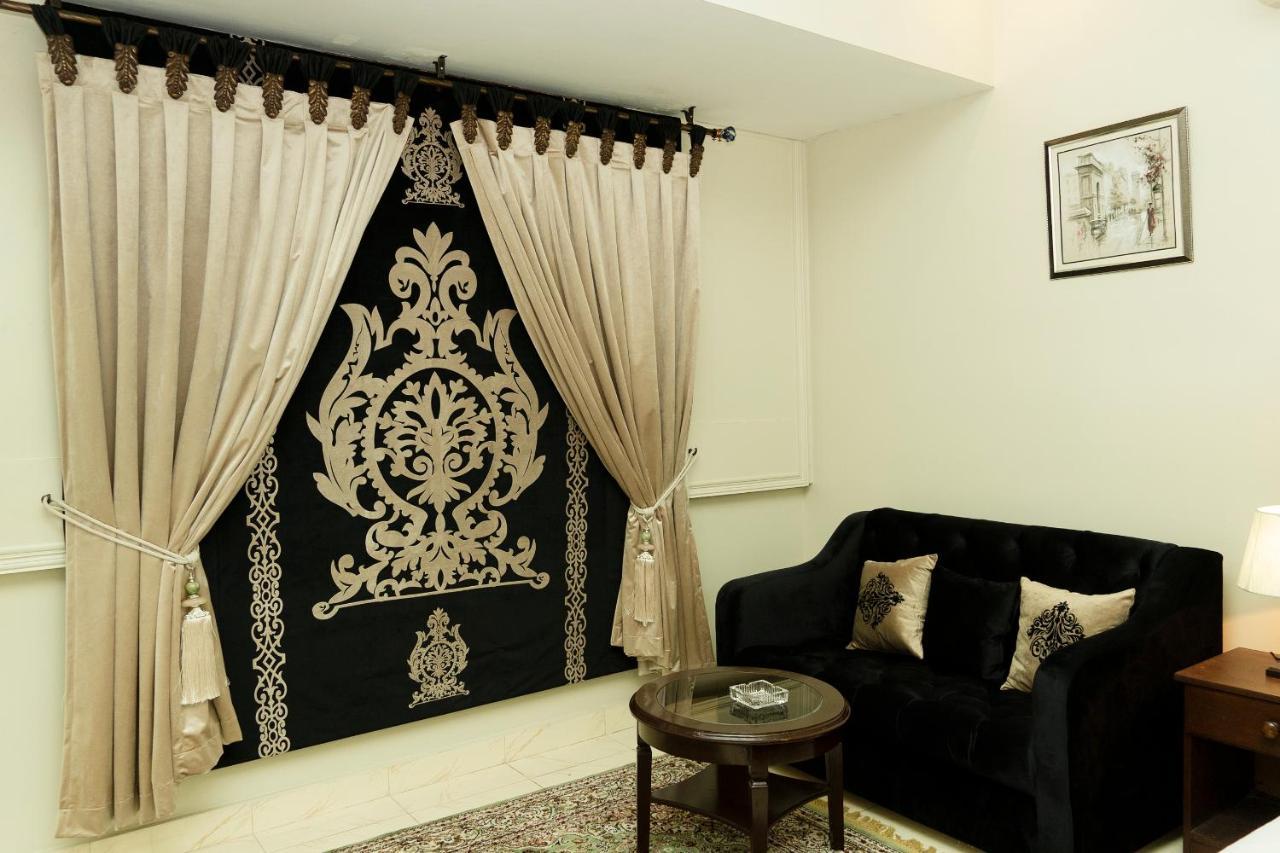 Diamond Lodge Karachi Eksteriør bilde